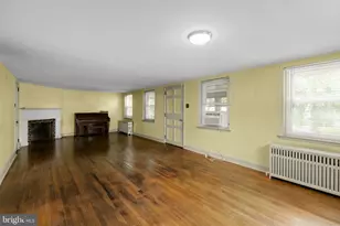 1612 Ridgeview Ave, Lancaster, PA 17603 - Photo 3