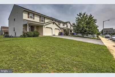 631 Sunflower Street, New Holland, PA 17557 - Photo 3