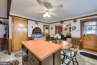 945 Maple Street, Lititz, PA 17543 - Photo 5