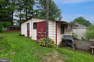 945 Maple St, Lititz, PA 17543 - Photo 25