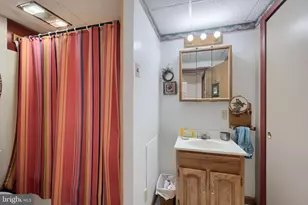 945 Maple St, Lititz, PA 17543 - Photo 21