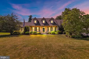 8 Bentley Ln, Lancaster, PA 17603 - Photo 3