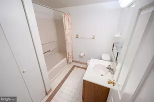 143 Oak Knoll Cir, Millersville, PA 17551 - Photo 23