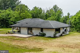 1265 Swamp Bridge Rd, Denver, PA 17517 - Photo 1
