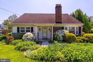 428 Manor Ave, Millersville, PA 17551 - Photo 1