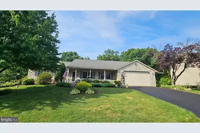 225 Country Drive, Denver, PA 17517 - Photo 1