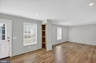 77 Circle Dr, Columbia, PA 17512 - Photo 13