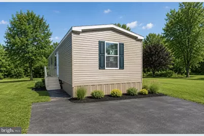 77 Circle Drive, Columbia, PA 17512 - Photo 1