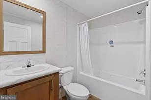 77 Circle Dr, Columbia, PA 17512 - Photo 21