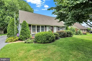 6351 Jackson Dr, East Petersburg, PA 17520 - Photo 1