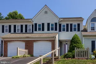 3213 Pinewyn Cir, Lancaster, PA 17601 - Photo 1