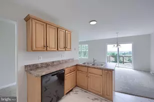 212 Eagle Dr, Ephrata, PA 17522 - Photo 5