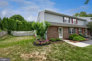 10 Lakeview Pl, Lititz, PA 17543 - Photo 25
