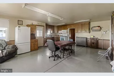 680 N Railroad Avenue, New Holland, PA 17557 - Photo 37
