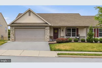 726 Heather Ridge, Manheim, PA 17545 - Photo 1