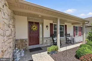 726 Heather Ridge, Manheim, PA 17545 - Photo 3