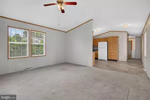 14 E Locust St, Talmage, PA 17580 - Photo 7