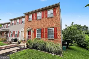 168 Foxchase Dr, Elizabethtown, PA 17022 - Photo 3