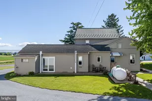 680 N Railroad Ave, New Holland, PA 17557 - Photo 23