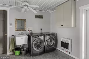 680 N Railroad Ave, New Holland, PA 17557 - Photo 49