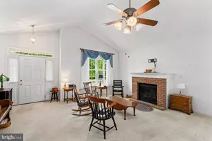 424 Haymarket Ln, Lititz, PA 17543 - Photo 5