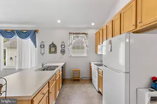 424 Haymarket Ln, Lititz, PA 17543 - Photo 11