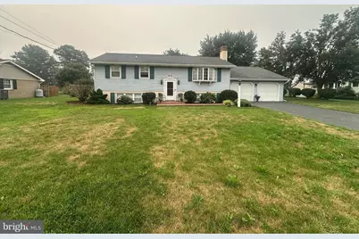 270 Hilltop View Way, Elizabethtown, PA 17022 - Photo 3