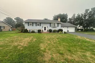 270 Hilltop View Way, Elizabethtown, PA 17022 - Photo 3