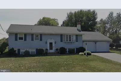 270 Hilltop View Way, Elizabethtown, PA 17022 - Photo 1