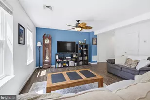 307 Cabot Cir, Willow Street, PA 17584 - Photo 3