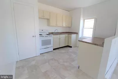 101 S Railroad Avenue, New Holland, PA 17557 - Photo 7