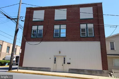 101 S Railroad Avenue, New Holland, PA 17557 - Photo 1