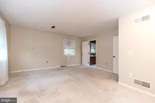 1328 Edgewood Dr, East Earl, PA 17519 - Photo 33