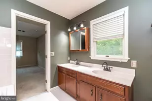1328 Edgewood Dr, East Earl, PA 17519 - Photo 37