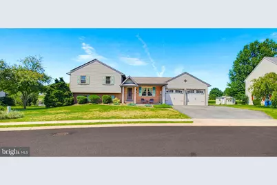 110 S Aspen Drive, Mount Joy, PA 17552 - Photo 3