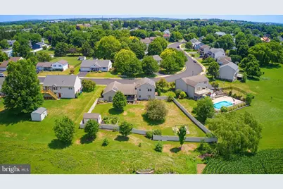 110 S Aspen Drive, Mount Joy, PA 17552 - Photo 45