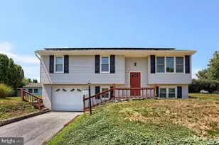 237 Buttonwood Dr, Elizabethtown, PA 17022 - Photo 1