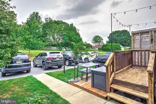 216 Knollwood Rd, Millersville, PA 17551 - Photo 5
