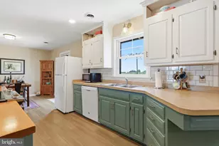 1739 Pioneer Rd, Lancaster, PA 17602 - Photo 13