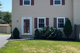 306 Dohner Dr, Lancaster, PA 17602 - Photo 1