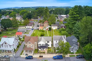 20 Willow St, Lititz, PA 17543 - Photo 7