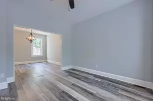 248 E Walnut St, Lancaster, PA 17602 - Photo 7