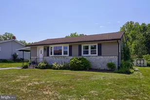 2742 Chapel Rd, Lancaster, PA 17603 - Photo 3