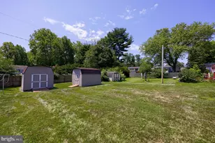 2742 Chapel Rd, Lancaster, PA 17603 - Photo 37