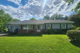 2002 Bridge Rd, Lancaster, PA 17602 - Photo 1