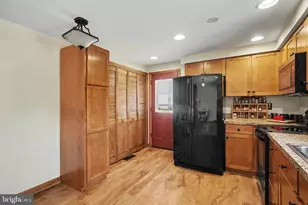 1491 Rock Cir Dr, Columbia, PA 17512 - Photo 11