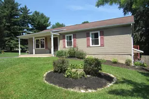 1491 Rock Cir Dr, Columbia, PA 17512 - Photo 5