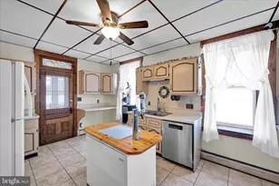 146 E Main St, Adamstown, PA 19501 - Photo 17