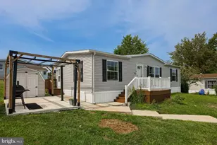 101 Fawn Meadow Ct, Lancaster, PA 17603 - Photo 1