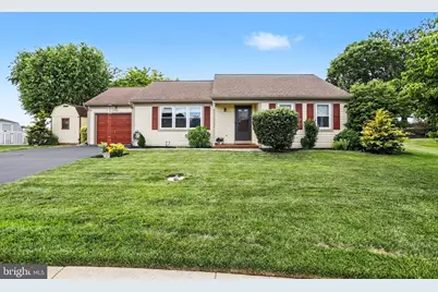 330 Dogwood Lane, New Holland, PA 17557 - Photo 1
